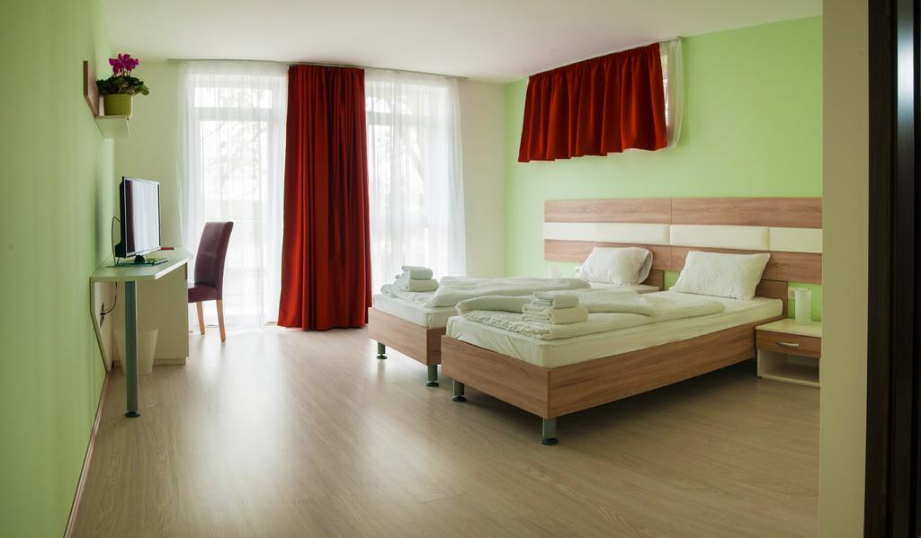 Hotel Pallone Balatonfüred Camera foto